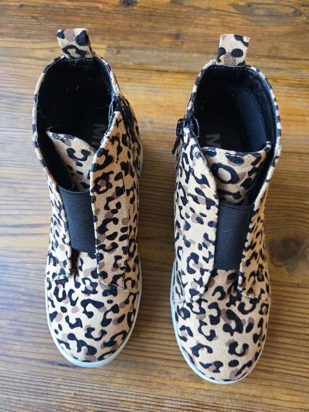 Mia Kids Leopard Print High-Top Boots, Tan/Black Sz. 1, Like New, Back To School